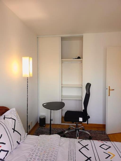 شقة Cozy Haven Near Paris La Defense Grande Arche كوربوفوا المظهر الخارجي الصورة